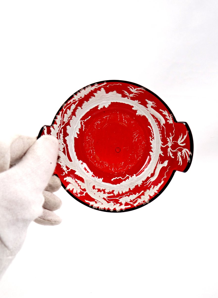 Red Bohemian Glass Bonbonnière Decorated With Vines And A Hunting Scene, 19th Century-photo-4