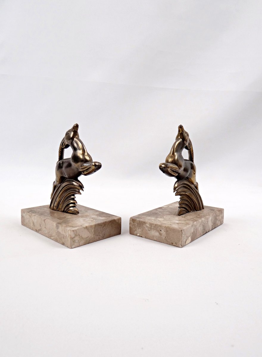 Pair Of Art Deco Gazelle Bookends In Spelter And Grey Marble-photo-4