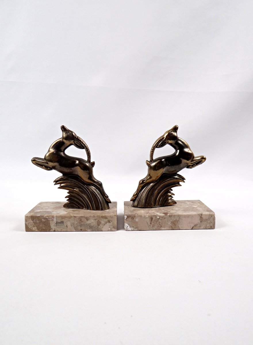 Pair Of Art Deco Gazelle Bookends In Spelter And Grey Marble-photo-3