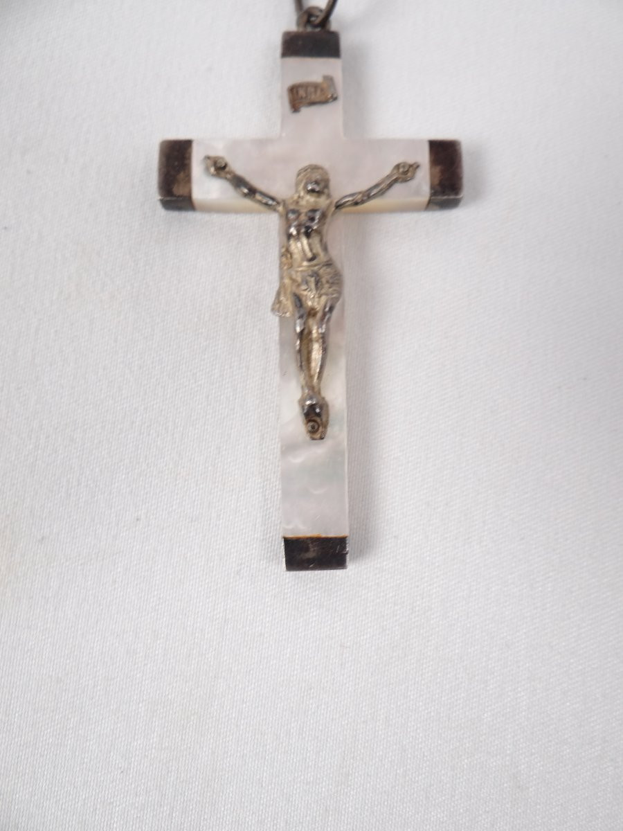 Pendentif crucifix pectoral métal & nacre INRI époque Napoléon III-photo-1