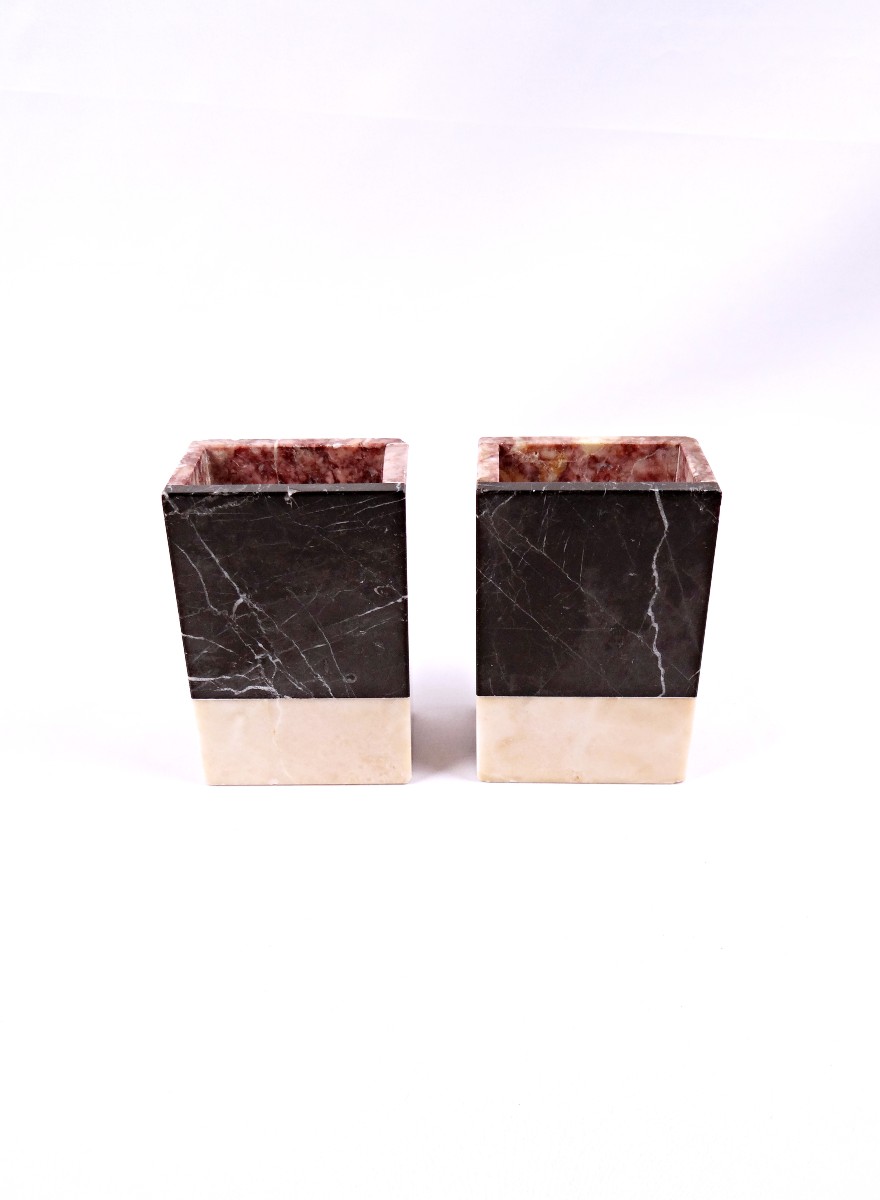 Paire de serre-livres en marbre Art Déco tricolore au design géométrique