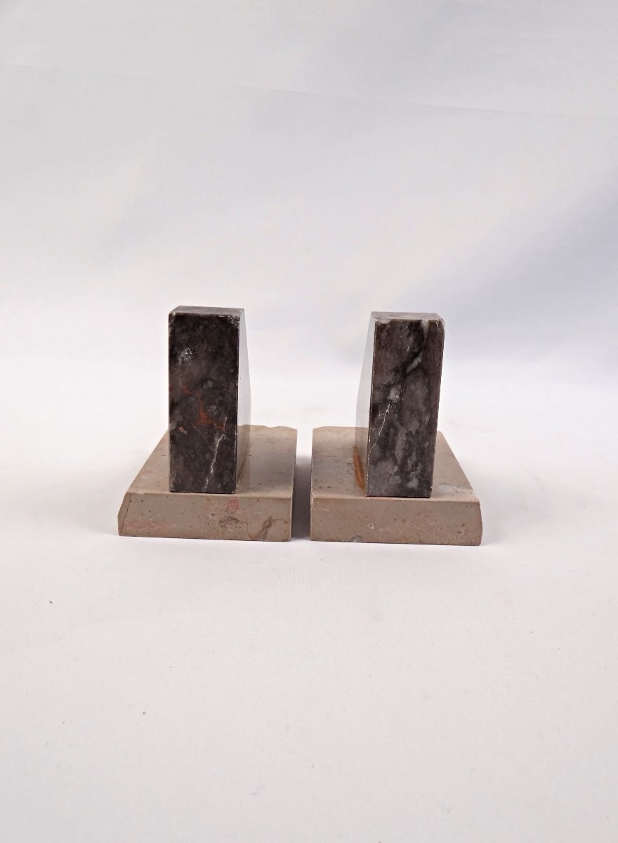 Pair Of Geometric Art Deco Bookends In Black & Beige Veined Marble, Early 20th Century-photo-1