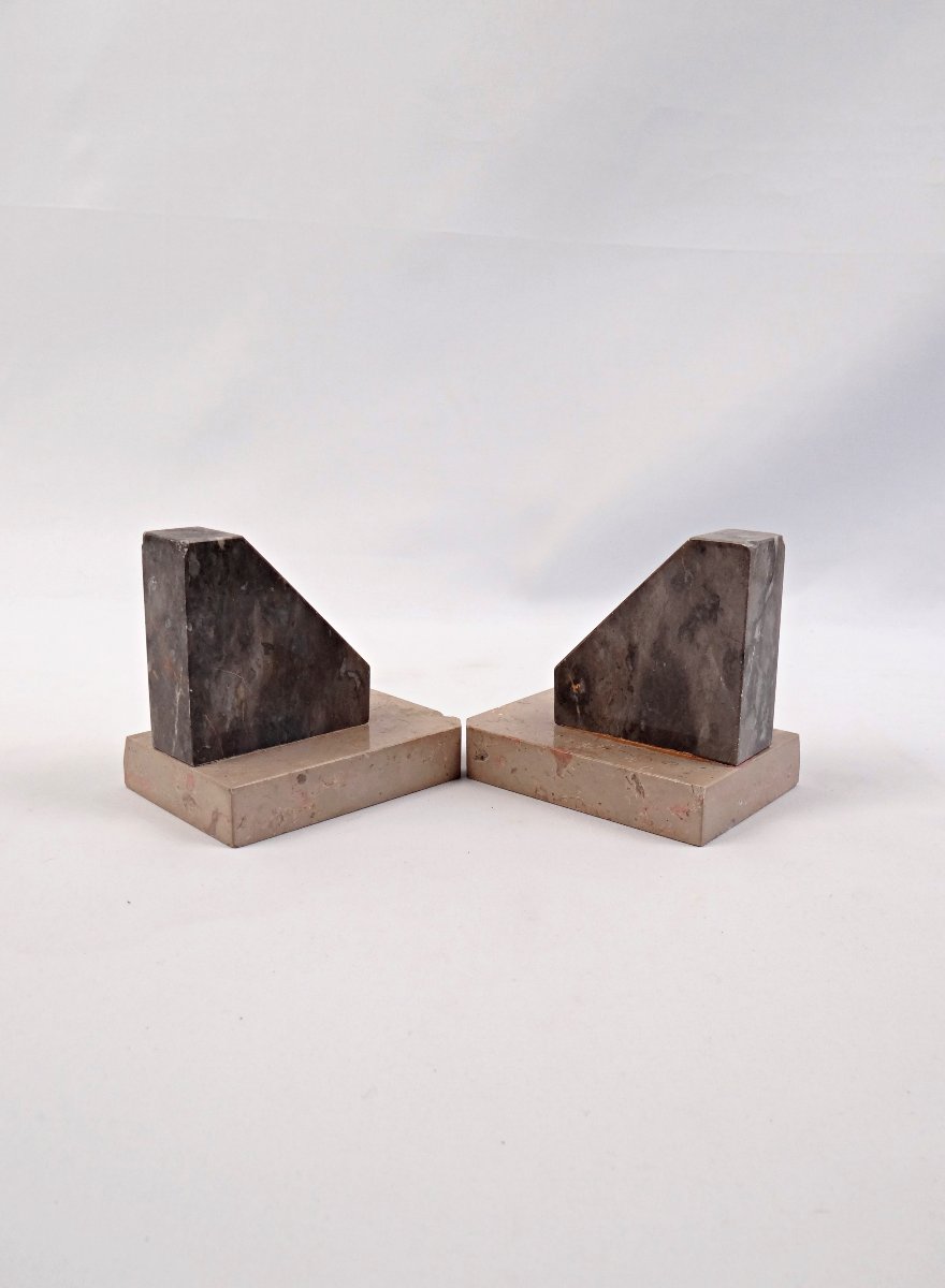 Pair Of Geometric Art Deco Bookends In Black & Beige Veined Marble, Early 20th Century-photo-2