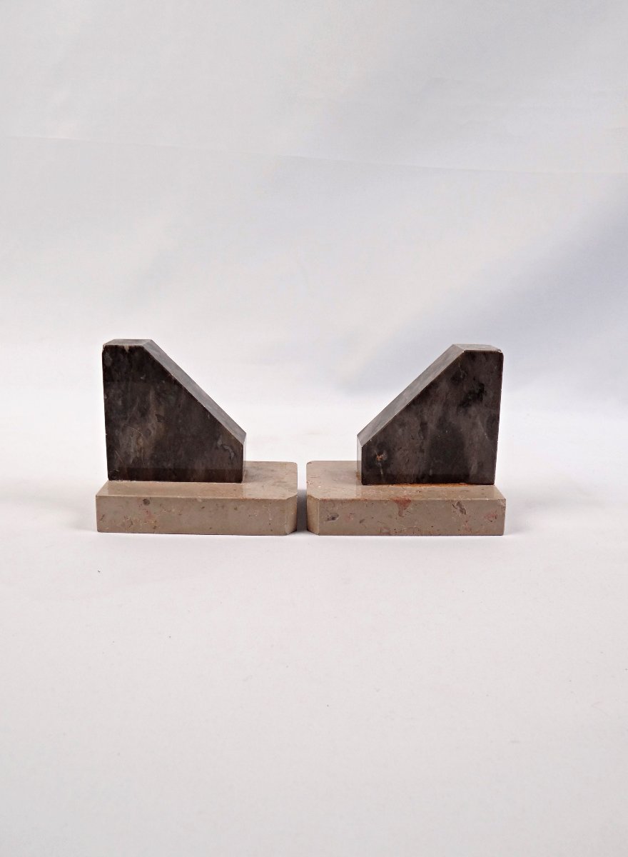Pair Of Geometric Art Deco Bookends In Black & Beige Veined Marble, Early 20th Century-photo-3