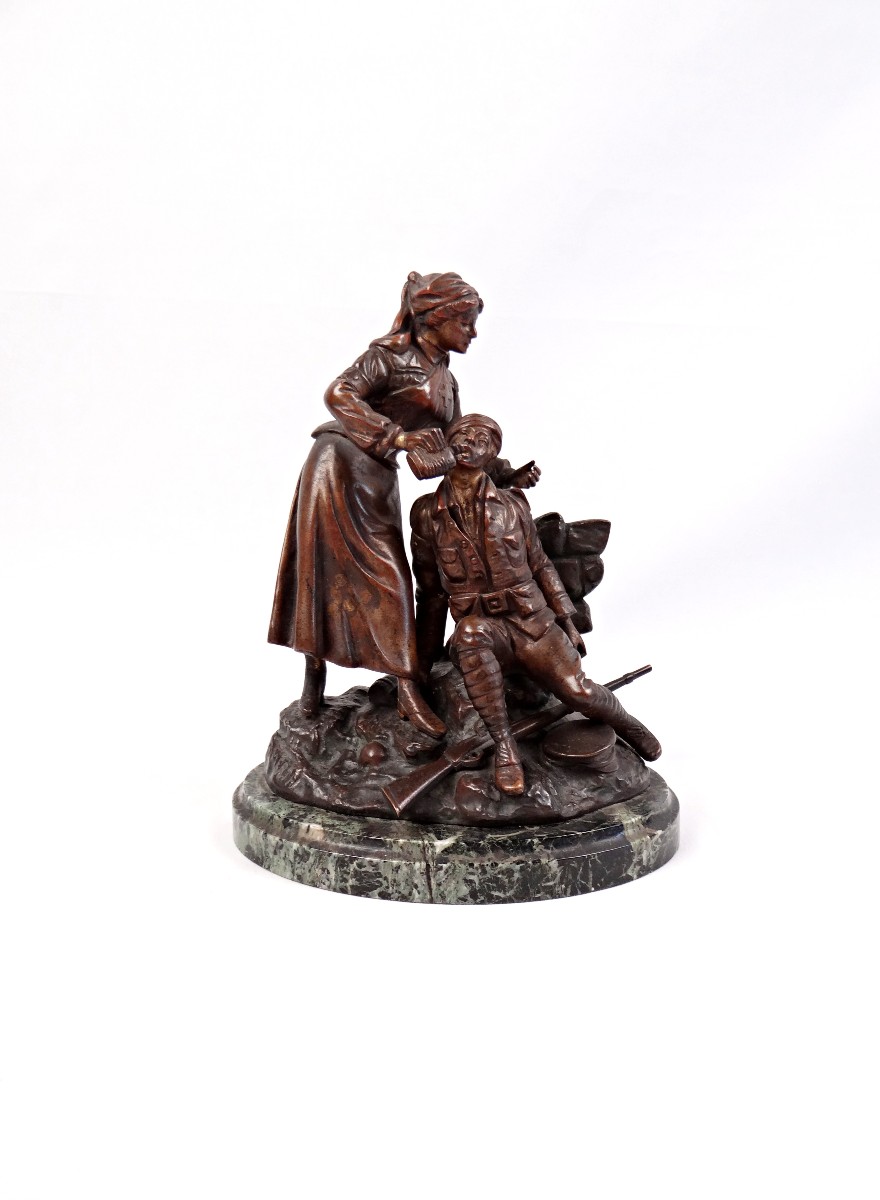 Georges Omerth Infirmière soignant un soldat sculpture Art Déco en Bronze début XXe