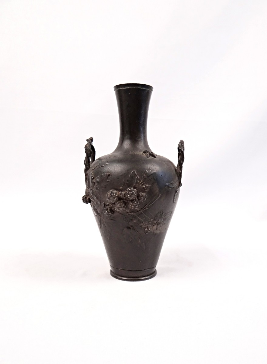 Vase Art Nouveau en bronze à anses signé François Moreau (1832-1926) fin XIXe