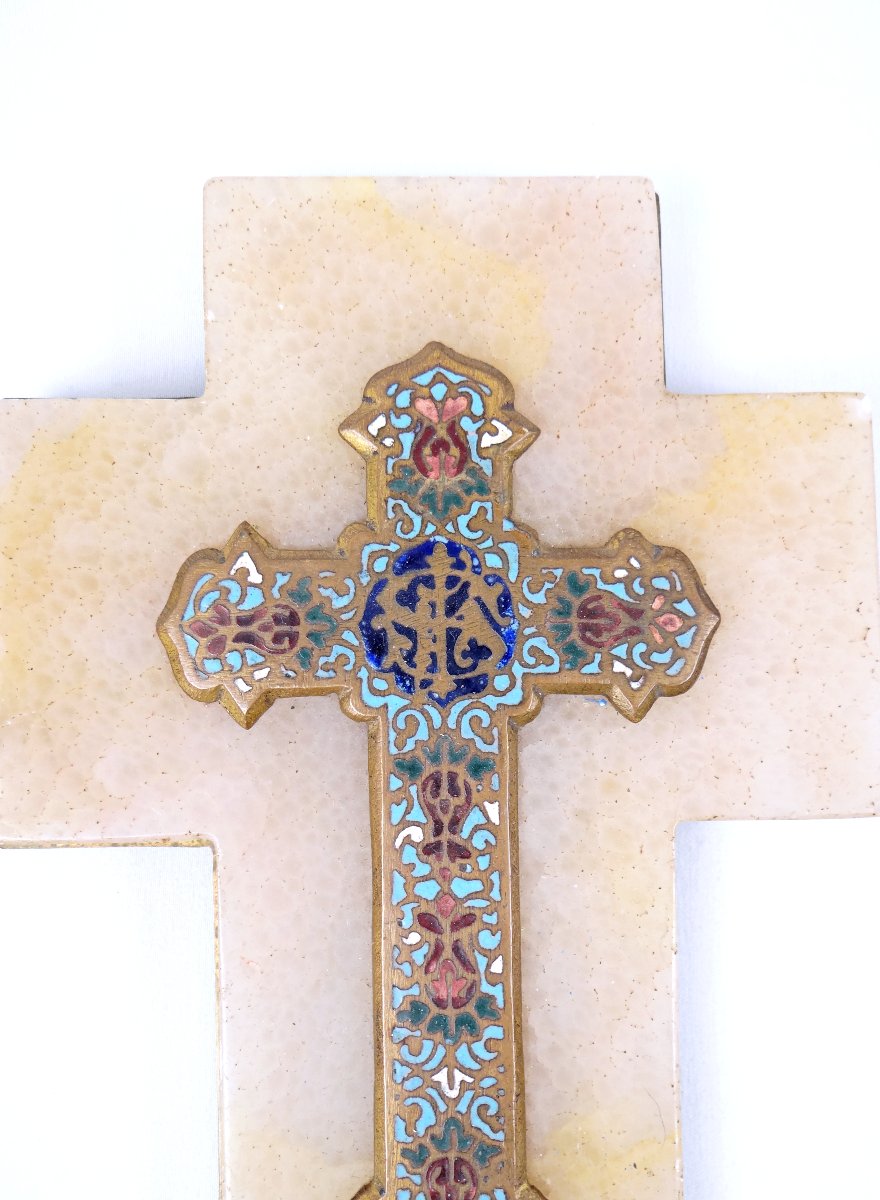 Bénitier crucifix XIXe en onyx, bronze doré & émaux cloisonnés-photo-4