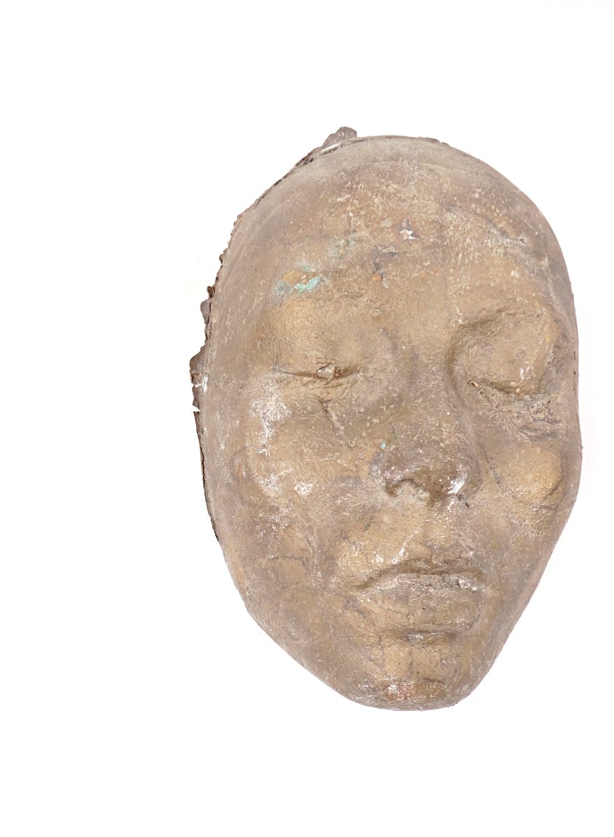 Masque mortuaire en bronze massif d'une femme asiatique cabinet de curiosité XXe-photo-2