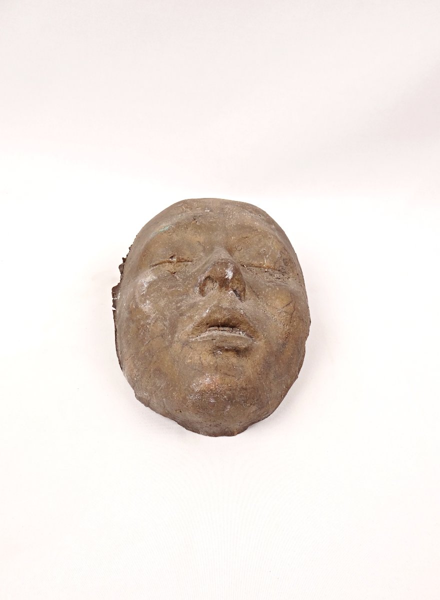 Masque mortuaire en bronze massif d'une femme asiatique cabinet de curiosité XXe-photo-4