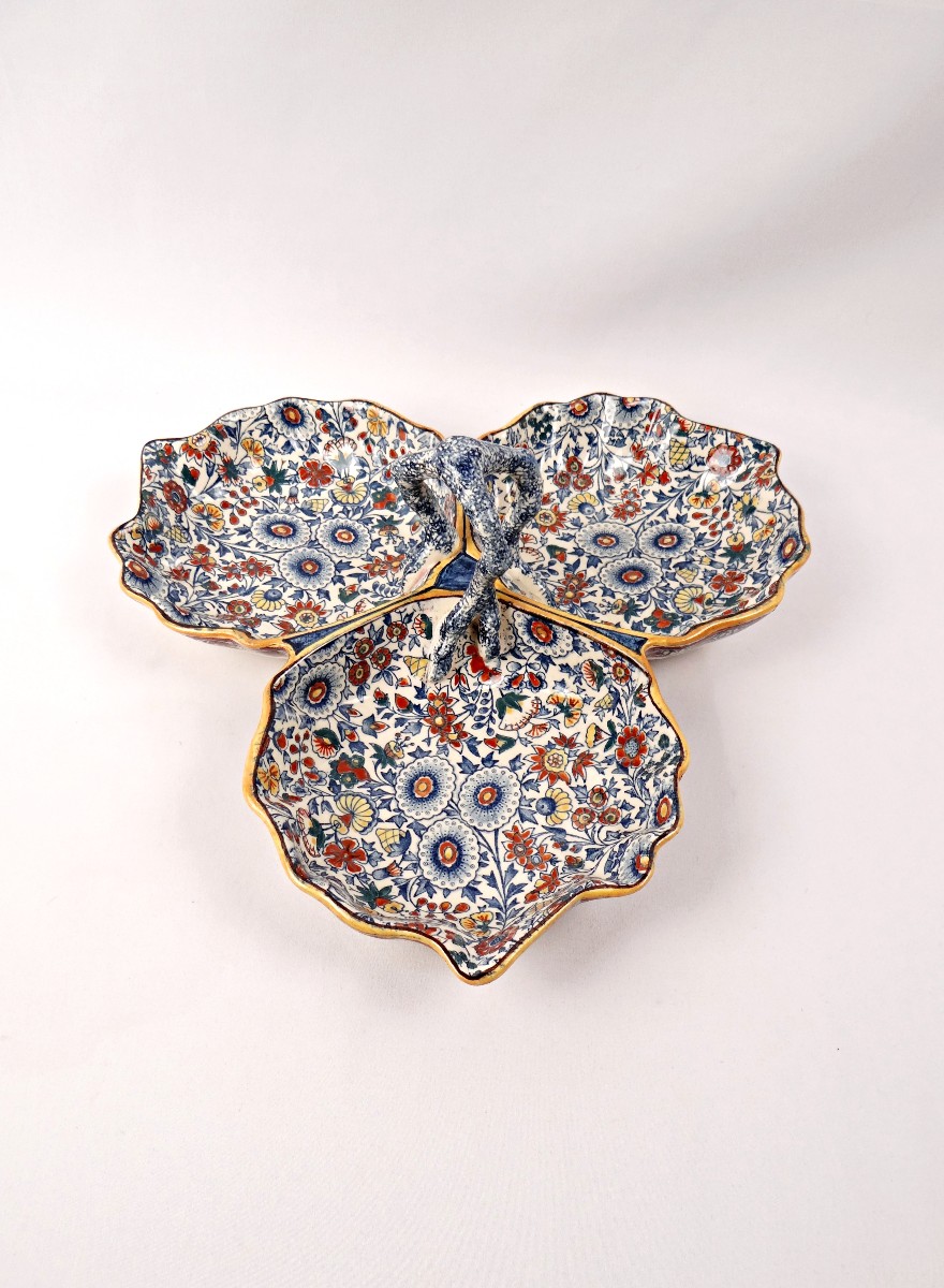 Gien Earthenware Cake Or Aperitif Display Persan Model Late 19th Century