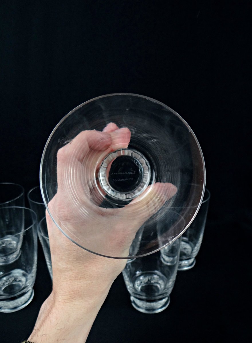 Lalique France série de 8 verres en cristal modèle Saint Hubert de 1950-photo-4