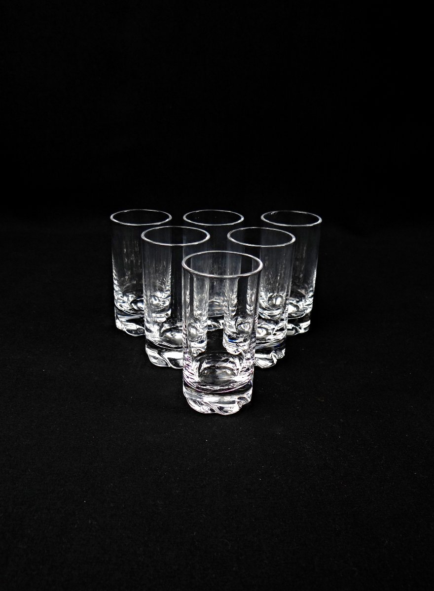Daum France série de 6 gobelets à liqueur en cristal milieu XXe 