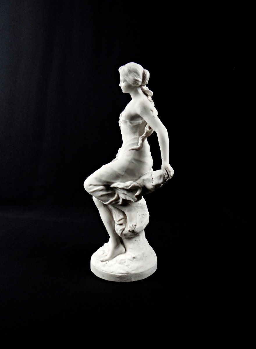 Sculpture Art Nouveau en biscuit signée Edouard Drouot porcelaine de Sèvres fin XIXe-photo-1
