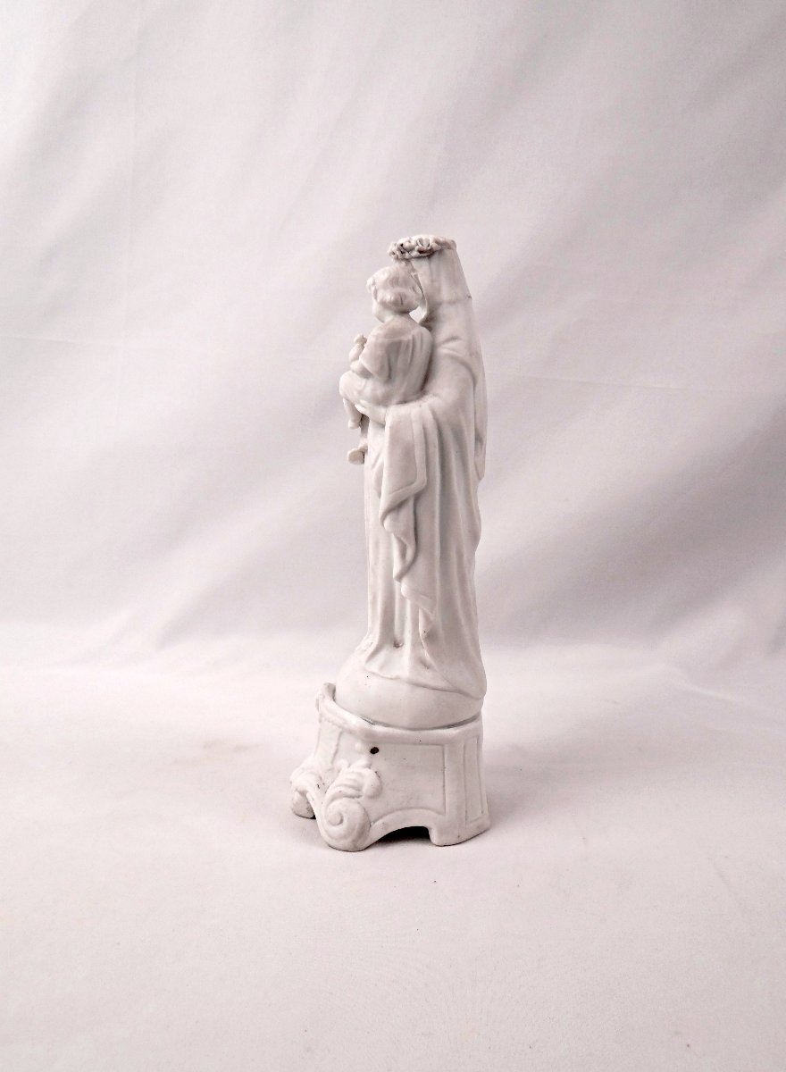 Vierge couronne de fleur à l'enfant en biscuit de porcelaine Art Nouveau fin XIXe-photo-4
