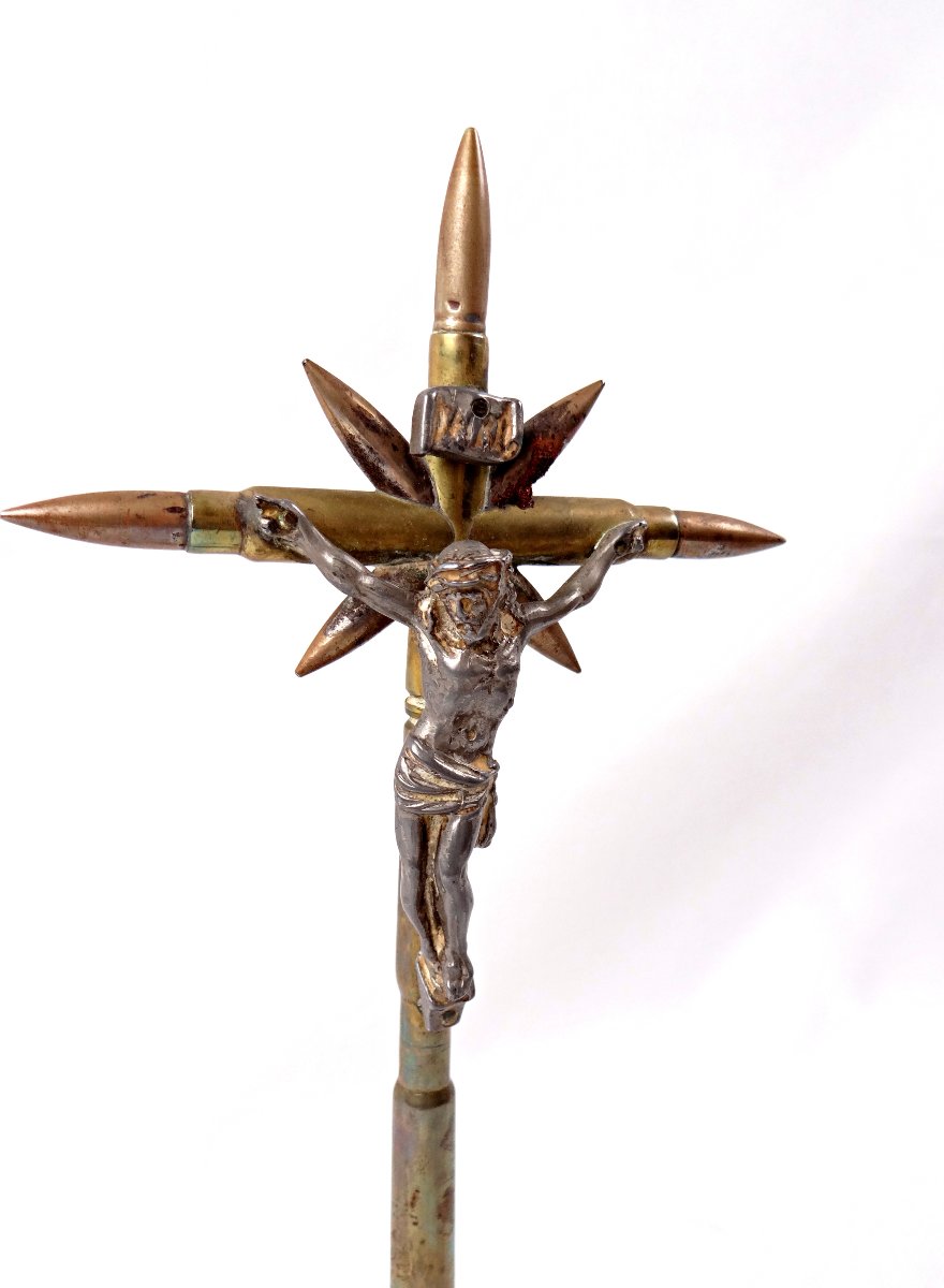 Crucifix Made From Bullets From World War I (1914–1918): Religious Handicrafts From The Trenches -photo-4