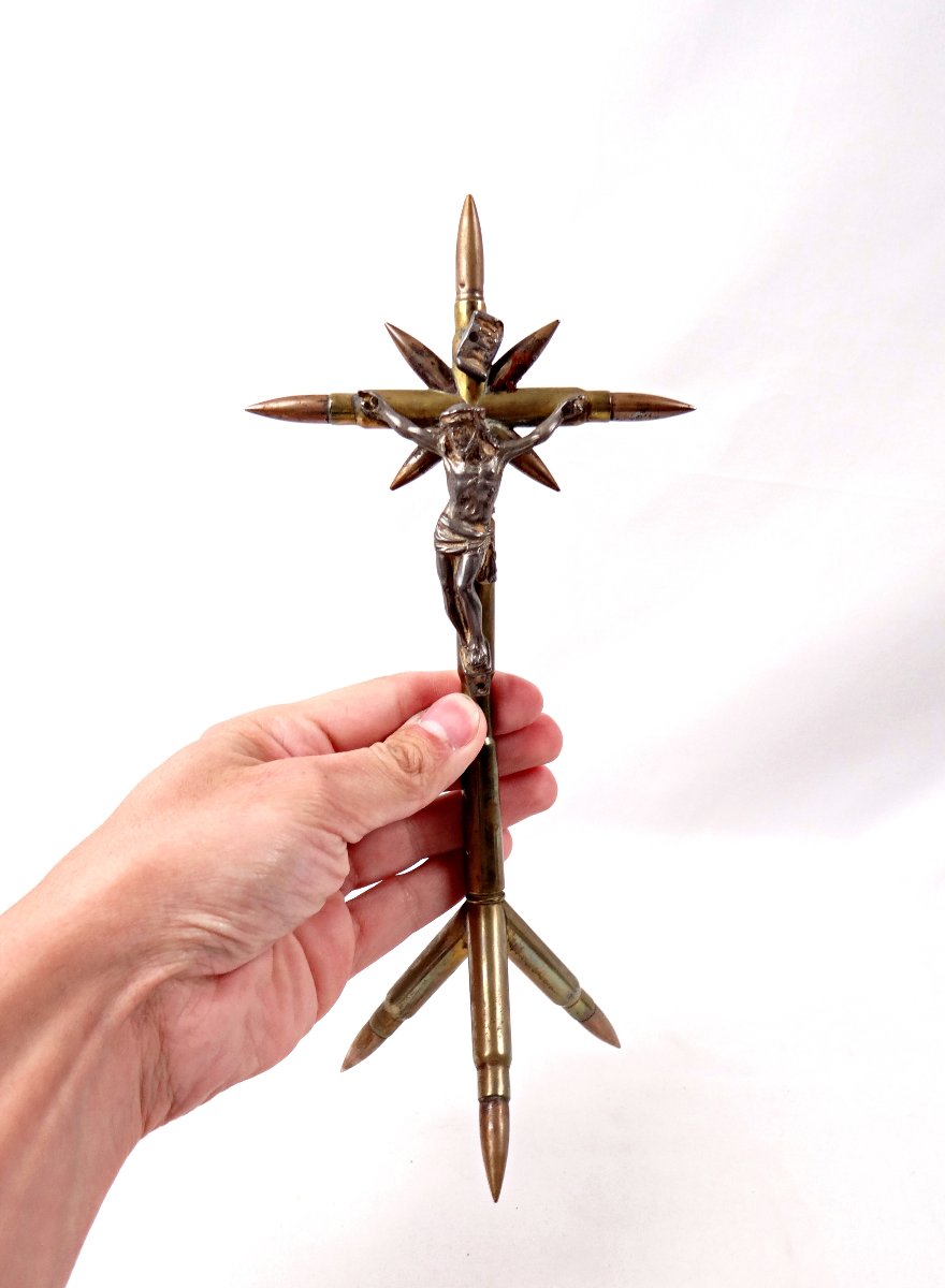 Crucifix Made From Bullets From World War I (1914–1918): Religious Handicrafts From The Trenches -photo-6