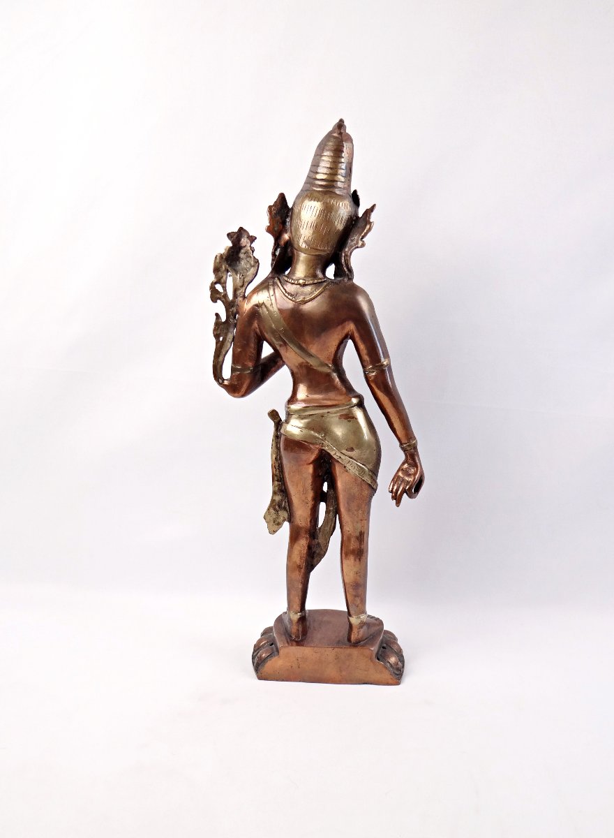 Sculpture en bronze cuivré Bodhisattva de Tara debout Tibet début XXe-photo-2