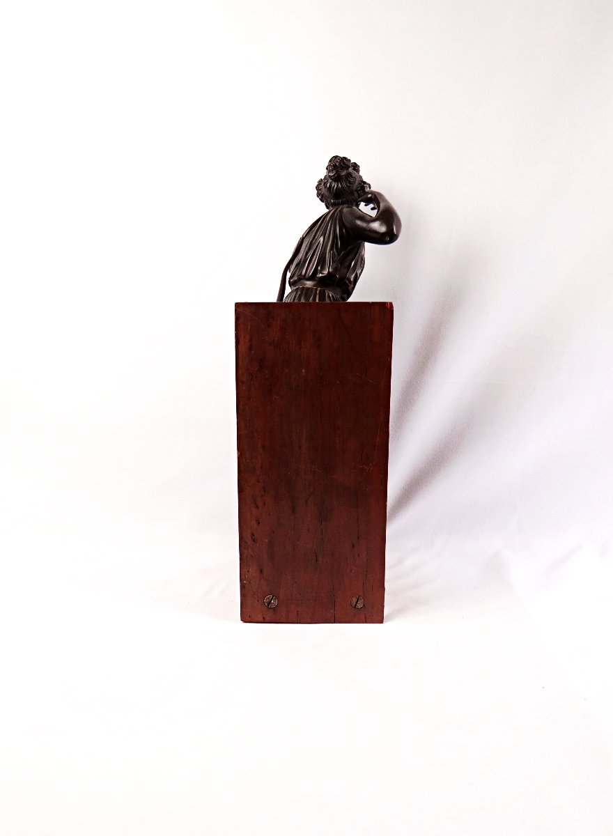 Diane chasseresse sculpture en bronze sur socle en bois fin XIXe-photo-6