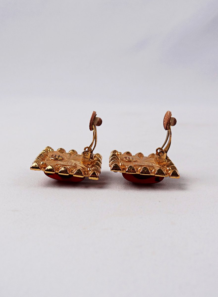 Pair Of Yves Saint Laurent & Goosens Gold-plated Clip-on Earrings With Gripoix-photo-8