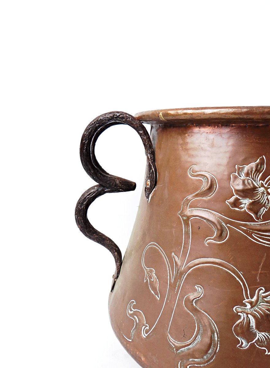 Chaudron ou Cache pot en cuivre Art Nouveau signé L. Guibard fin XIXe-photo-3