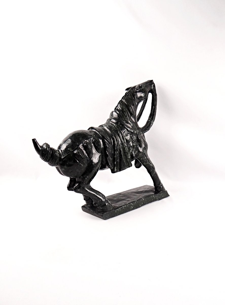 Tang Dynasty-style Warhorse Sculpture In Black Nephrite Jade, Mid-20th Century-photo-2