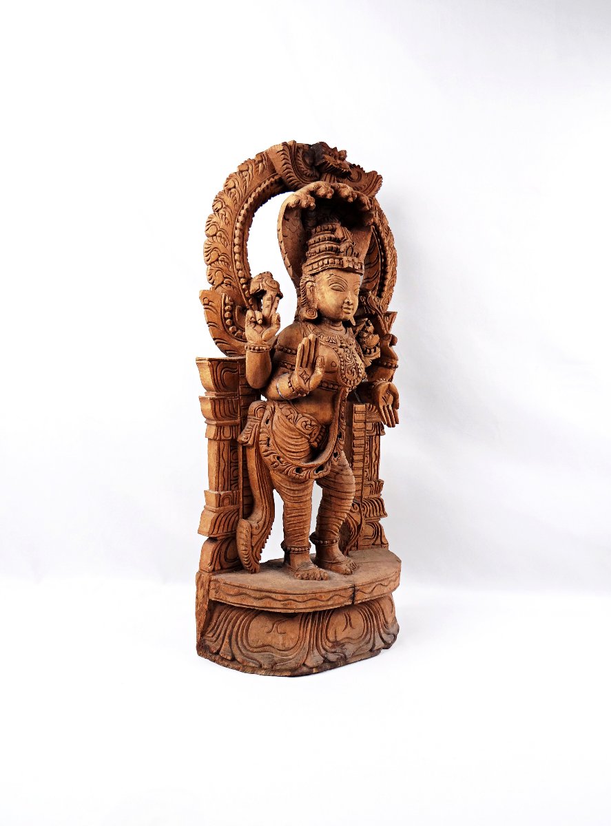 Sculpture Vaishnavi aux naga en bois artisanat religieux népalais milieu XXe-photo-5