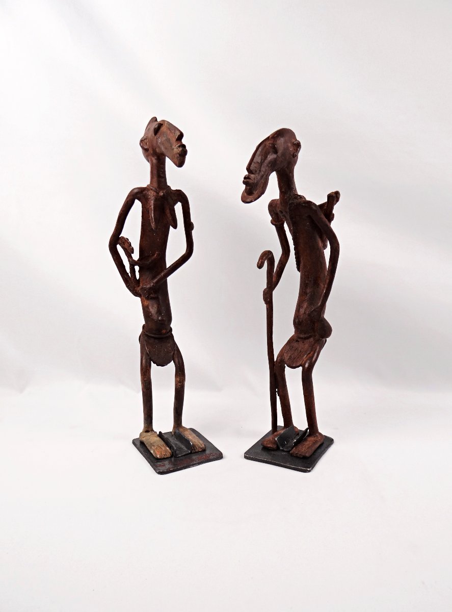 Paire de sculpture en bronze africain le marcheur et la maternité milieu XXe-photo-6