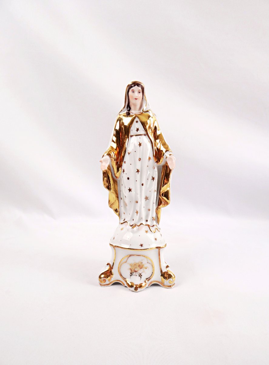 Vierge Immaculée Conception en porcelaine de Paris émaillée blanche & or XIXe