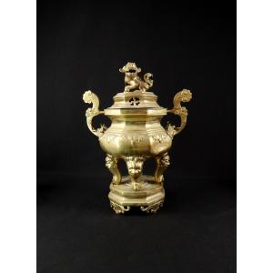 Brûle encens Chinois en bronze doré à décor de Chien de Fô période Qing XIXème