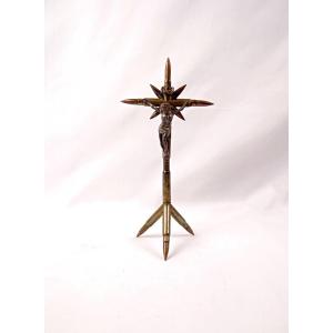 Crucifix en balles de la Grande Guerre de 14-18 artisanat religieux des tranchées 