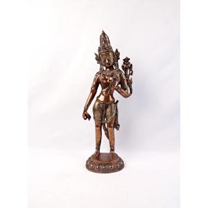 Sculpture en bronze cuivré Bodhisattva de Tara debout Tibet début XXe