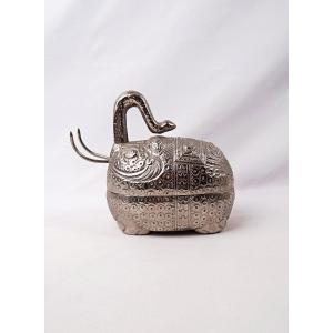 Boîte à bétel années 1900 en argent forme d'éléphant artisanat d'Asie du Sud-Est Véritable