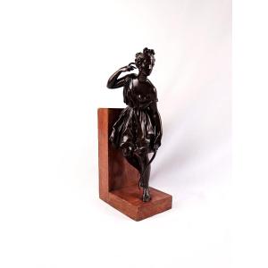 "diane The Huntress," A Bronze Sculpture On A Wooden Pedestal, Late 19th Century