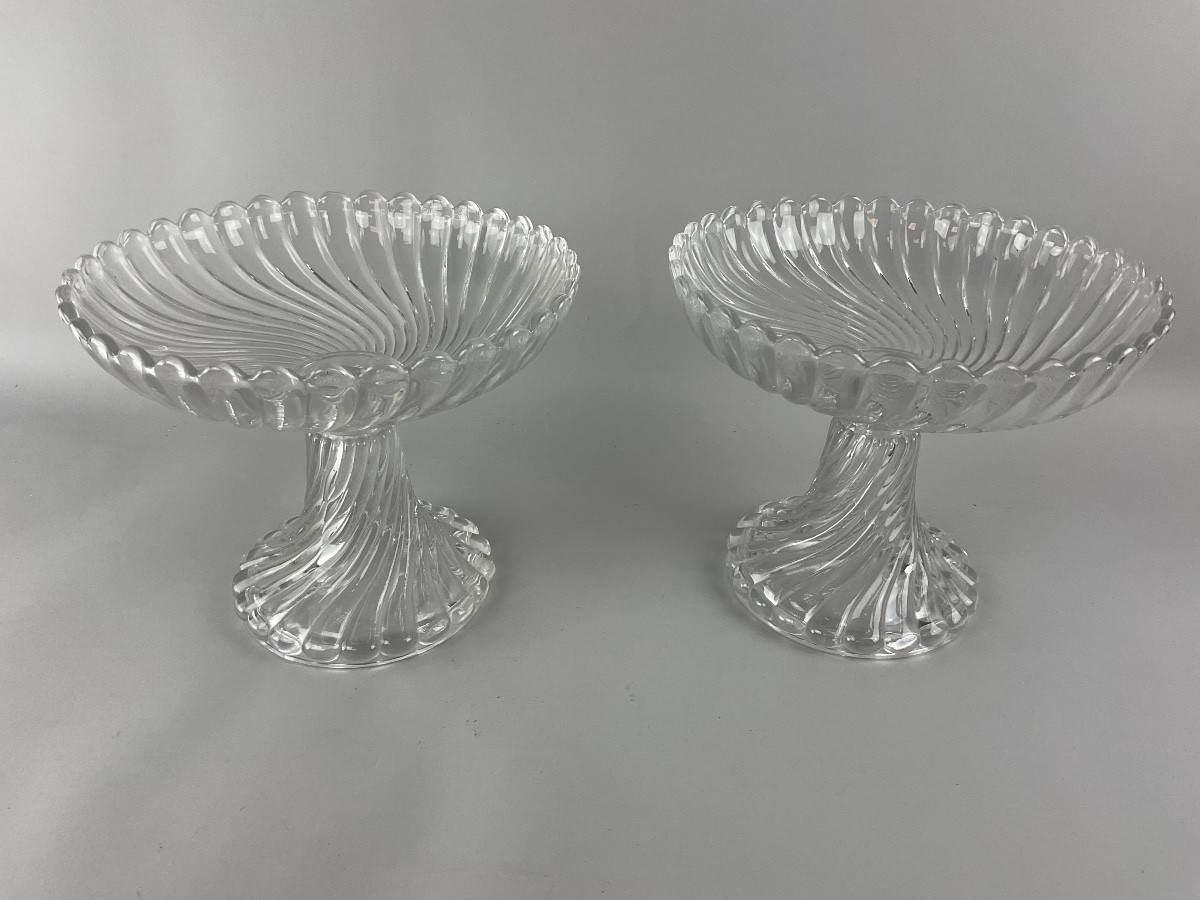 Baccarat, Paire de coupes  sur pied douche modèle Bambou