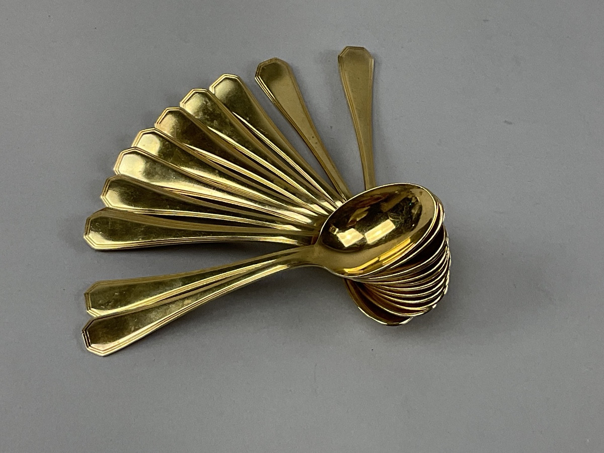 Christofle  cuillère à moka en métal dorée