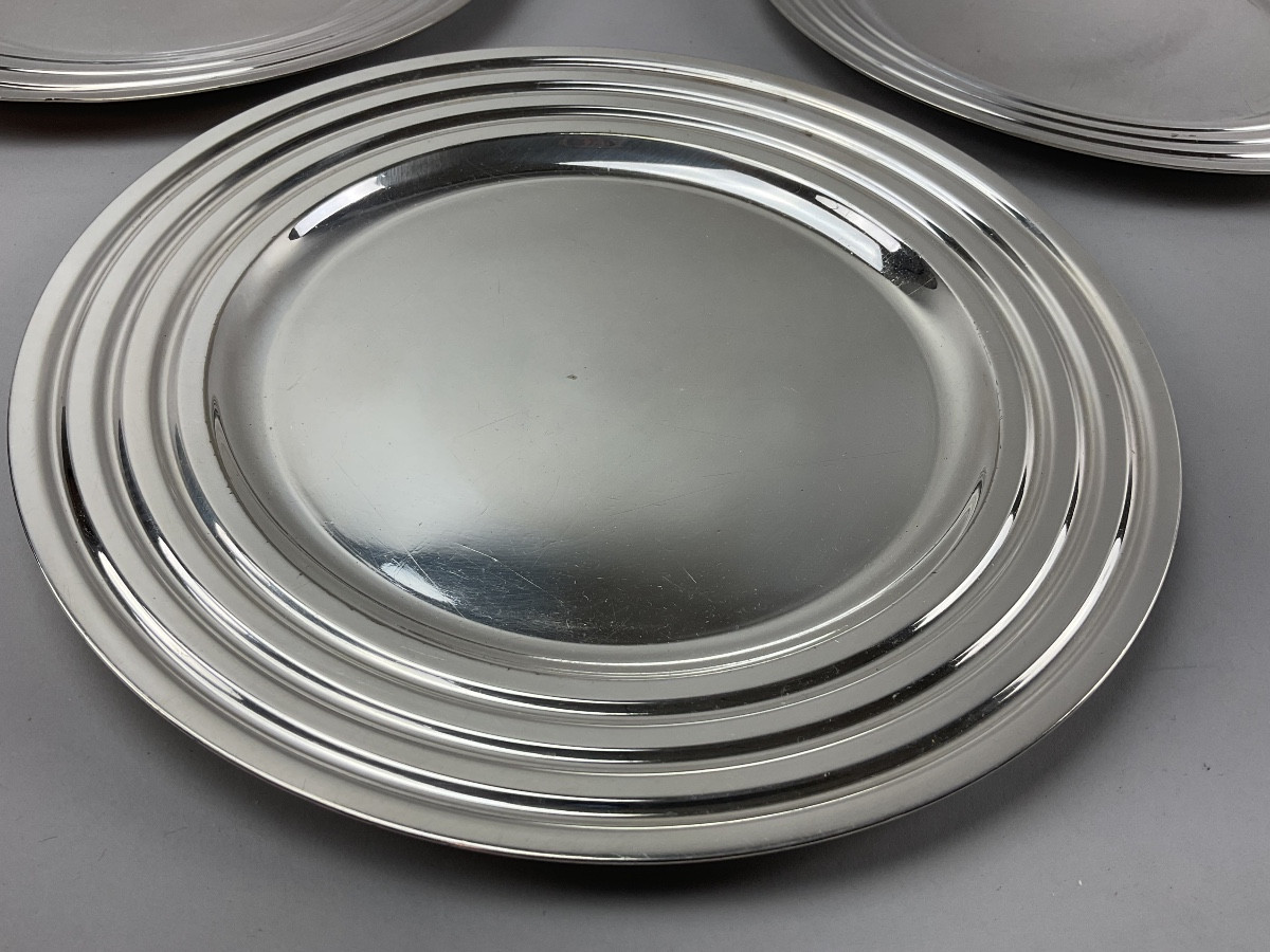 Christofle plat rond  style art deco modèle Ondulation 