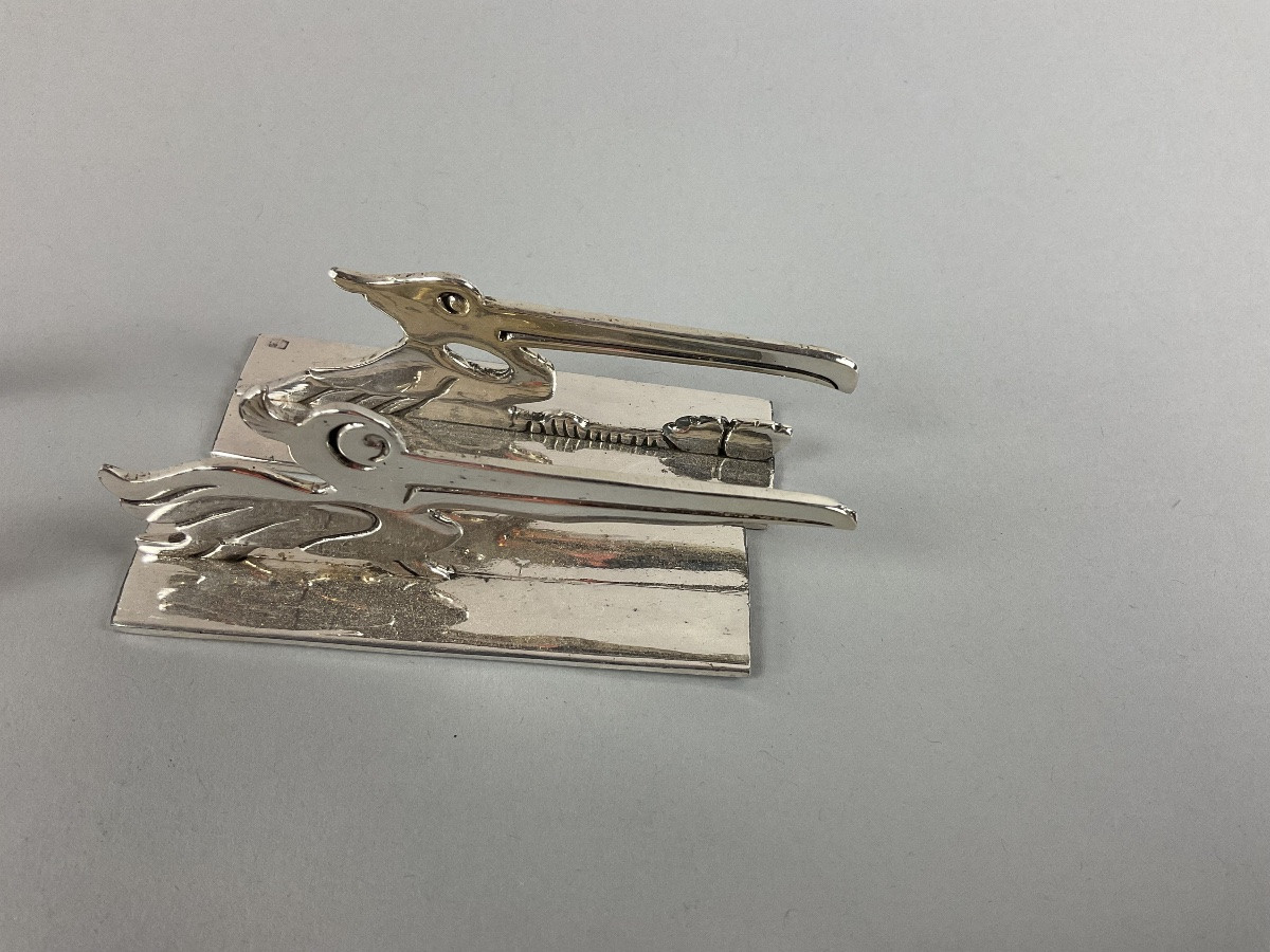 Twelve Animal Knife Holders-photo-4