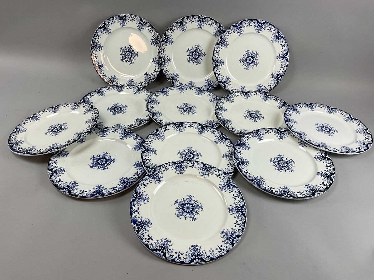 Assiettes à dessert Jules Vieillard de Bordeaux décor Rouen 