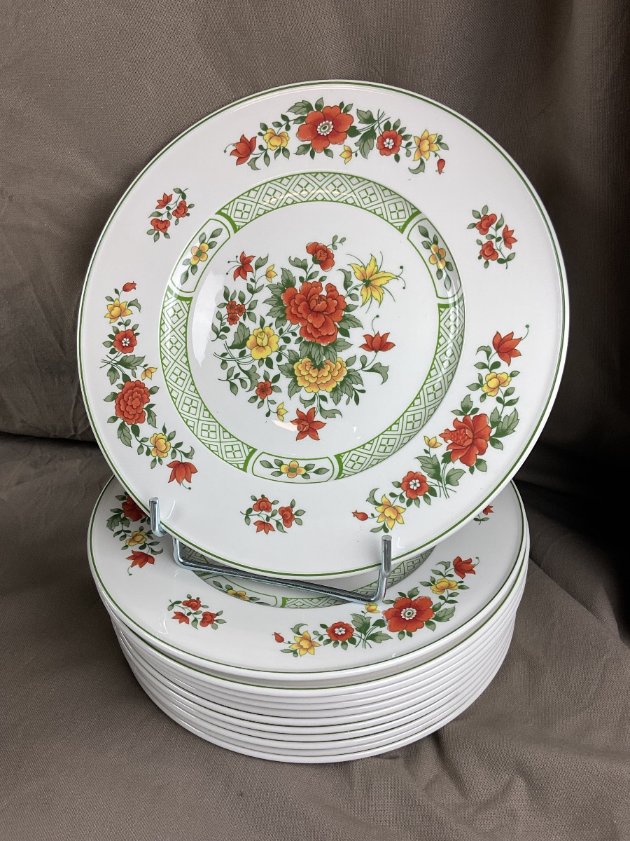 Villeroy & Boch Model Summerday Dessert Plates