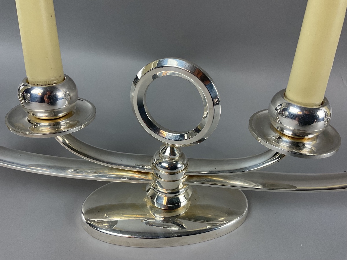 Paire de chandeliers ou bouts de table en métal argenté style art déco -photo-4