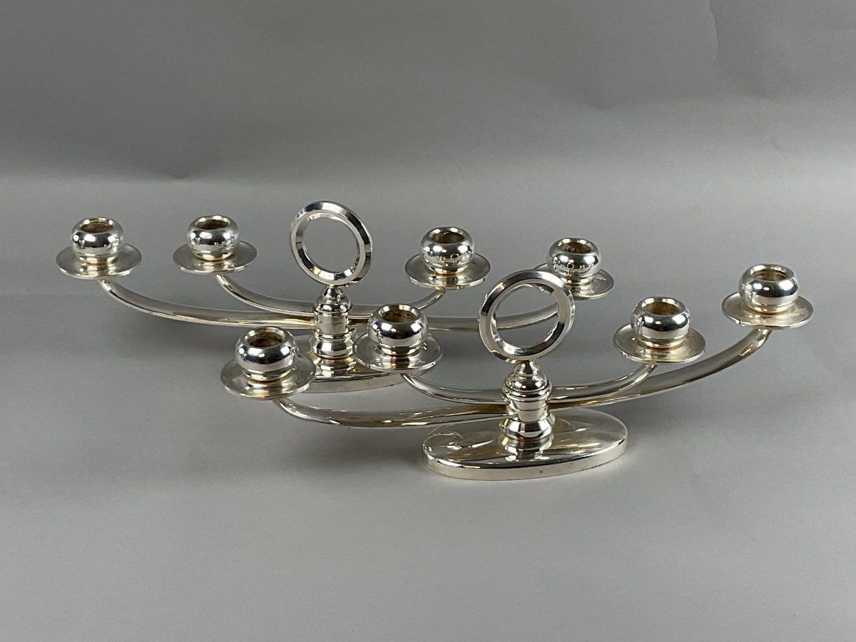 Paire de chandeliers ou bouts de table en métal argenté style art déco -photo-3