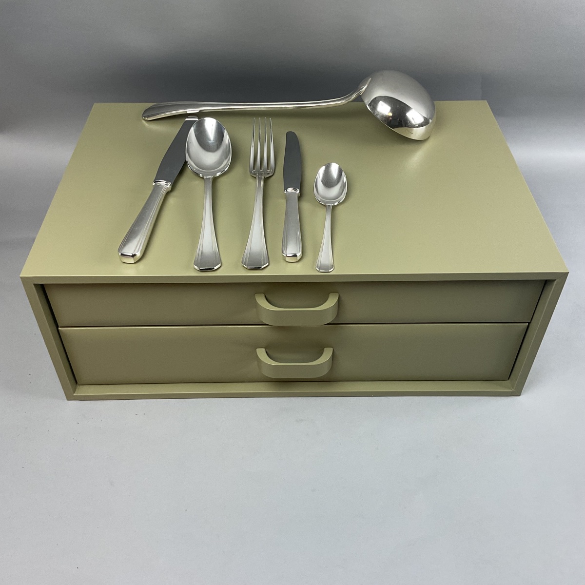 Christofle "boréal" 60-piece Dinner Set -photo-2