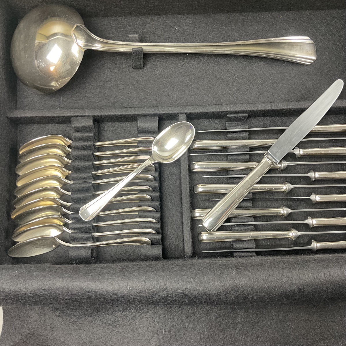 Christofle "boréal" 60-piece Dinner Set -photo-4