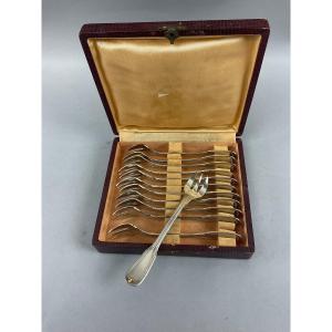 12 fourchettes à huîtres modèle au filet ou chignon 
