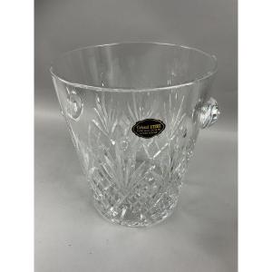 Seau à champagne en cristal taillé signé Etzel