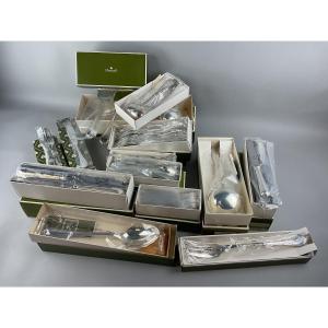 Ménagère Christofle modèle Spatours 118 pièces 