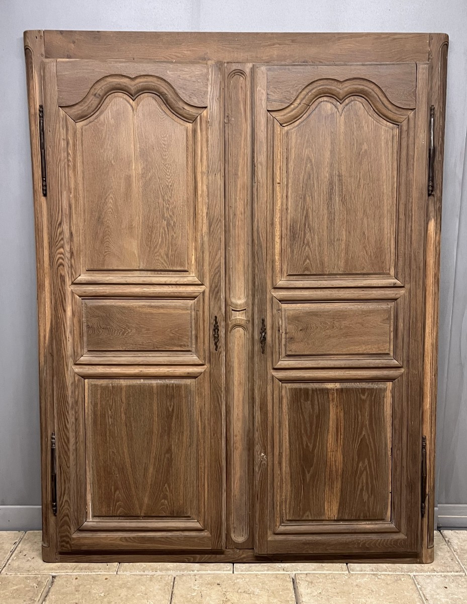 Boiserie , Façade de Porte d'Armoire 18 ème En Chêne