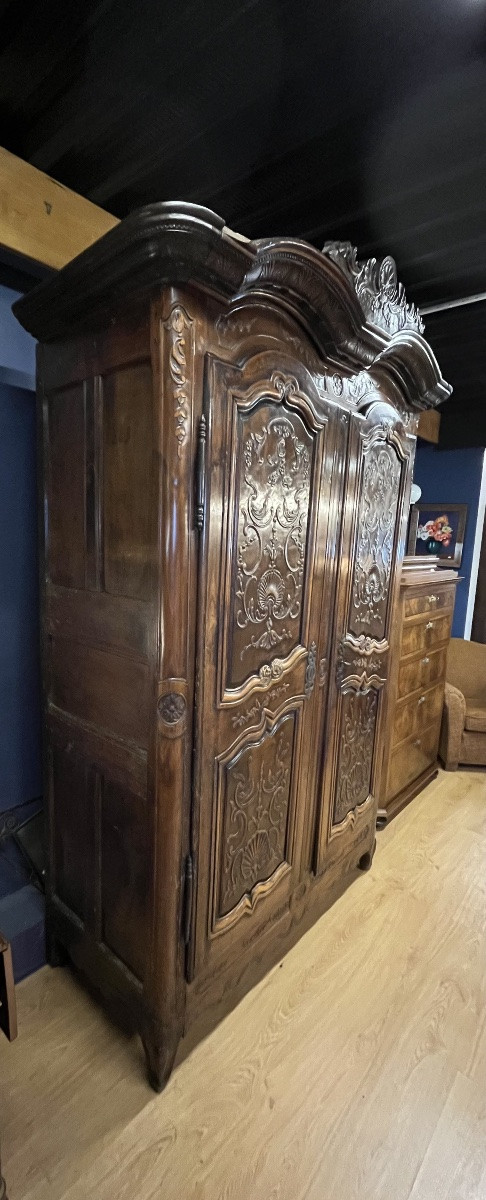 Rennes Wardrobe From 1768, Signed, In Cherry Wood With Double Pediment-photo-4