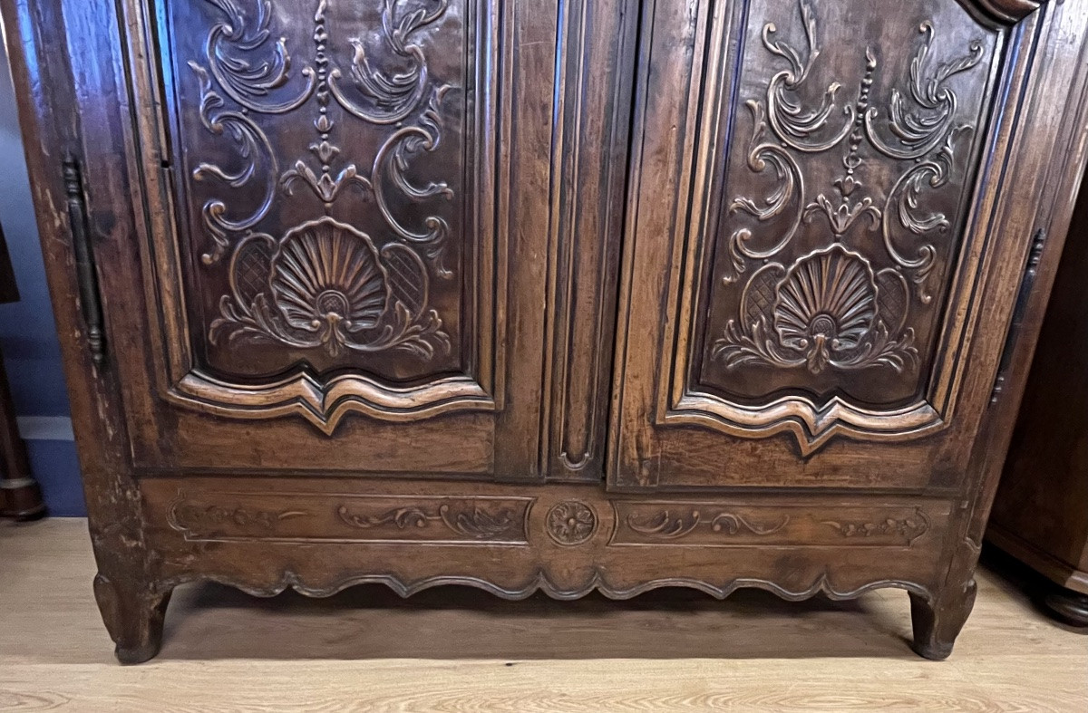 Rennes Wardrobe From 1768, Signed, In Cherry Wood With Double Pediment-photo-8