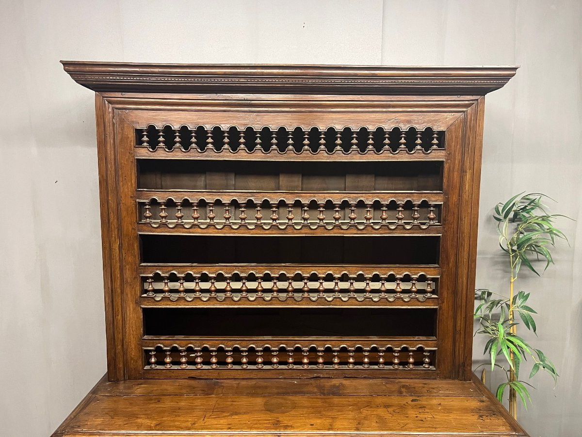18th Century Sideboard  -photo-4
